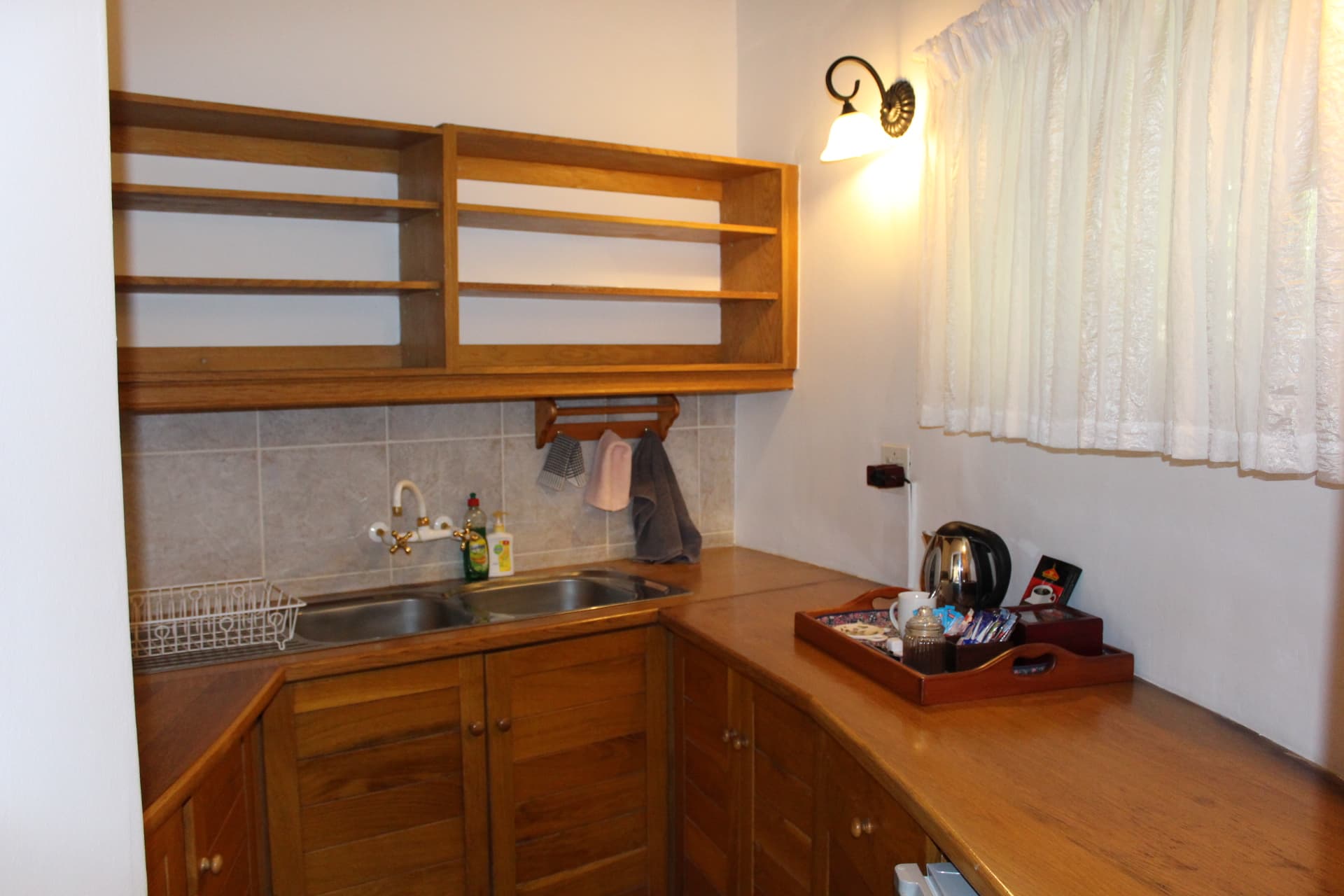 Presidential Suite kitchen